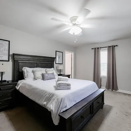 Rockin' West Nashville Retreat - 5 Miles From Downtown